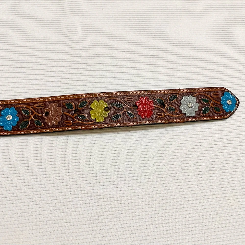 Nocona Girls Size 28 Tooled Leather Painted Flower Rhinestone Belt